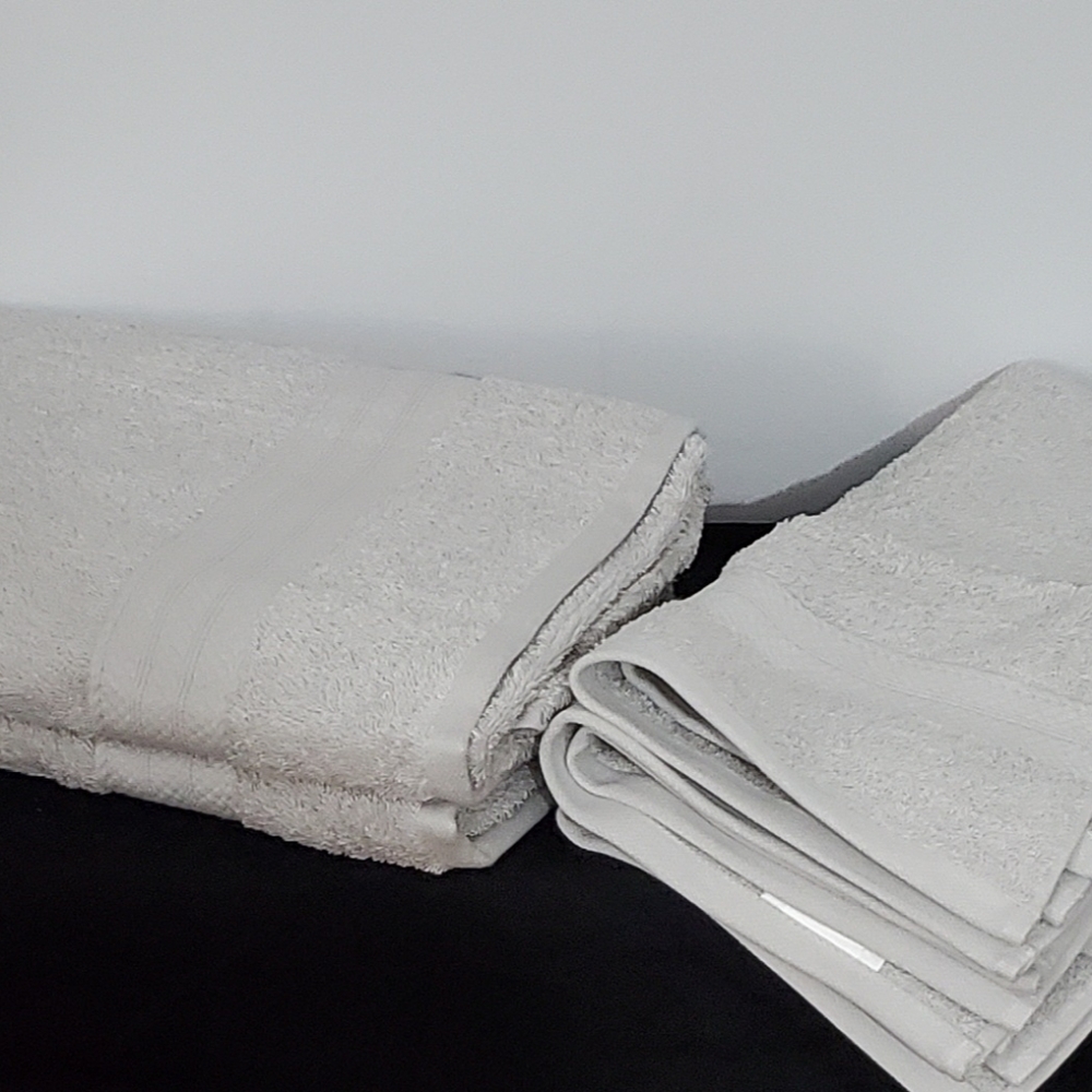 HOST PICK! 11pc Casa Platino Jade Cotton TowelSet - Picture 3 of 4